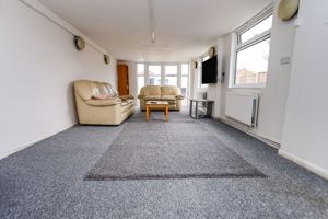 Photo 17- click for photo gallery